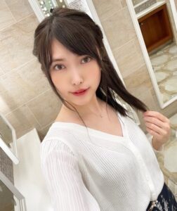 [FC2-PPV-2345841]23歳の普通にかわいいOL。男の為に汗だくでがむしゃらに中イキする普通じゃないセックス。＃75みなみ♯イチャラブ♯中出し♯個人撮影♯高品質に出ているAV女優名は？