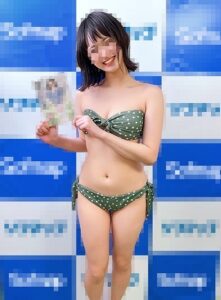 [FC2-PPV-2385480]【**】※販売終了※　戦隊ヒロイン　女優タレント・モデル　**時代のコスプレ個室フェラ**【取り扱い注意】に出ているAV女優名は？