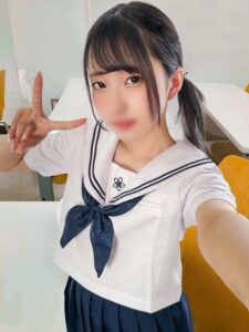 [FC2-PPV-2520535]販売終了【業界では有名】神カワ●**スマホ動画●レイヤー事務所所属 ****タレント　事務所で調教エロ行為　スマホ映像**【取り扱い注意】に出ているAV女優名は？