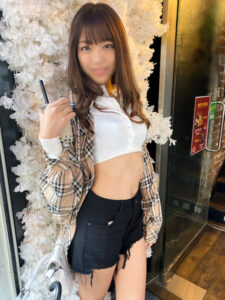 [FC2-PPV-2629794]【激かわ！素人中出し】まりえ（２３）：ショップ店員☆大久保デート⇒ラブラブハメ撮り☆生ハメ2セックスに出ているAV女優名は？