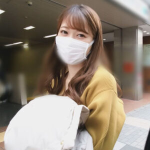 [FC2-PPV-2691630]【個撮不倫】Fカップ若妻：あやめちゃん（24）☆白昼堂々ドキドキ浮気☆甘えながらの生ちん合体⇒イチャラブ中出しに出ているAV女優名は？