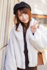 [FC2-PPV-2693060]ヤリマンアラサー図書館司書。変態願望の巨乳変態M女が鬼畜玩具責めでオーバーアクメ♡鬼チンポで脚ガックガク舌出し中出しに出ているAV女優名は？
