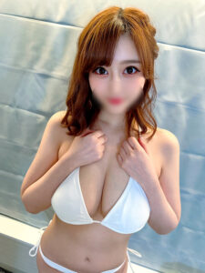 [FC2-PPV-2969786]【黄金巨乳】神モテ 女子大生**Ｈ乳巨乳グラドルと大**彼氏のＳＥＸ撮りました！揺れる巨乳は自然遺産！初オジが初生挿入初中出しで彼女を快楽寝取りしてしまう！に出ているAV女優名は？