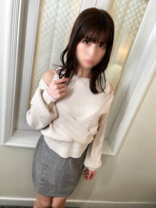 [FC2-PPV-2995437]【ソロ】めっかわ女子大生☆アイドル越え☆ミスコンファイナリストと夜景の見えるジャグジー付きホテルでセックス三昧☆中出し×２に出ているAV女優名は？