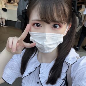 [FC2-PPV-3106411]セックス大好き地雷系****！潮吹いてイきまくるメンヘラマ〇コに**活オジサンが大量中出しして孕んじゃったかもぴえんに出ているAV女優名は？