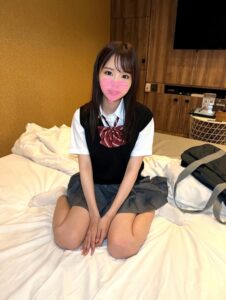 [FC2-PPV-3106461]【坂道系女子】生チンでよがり狂う色白女子※人生で初めての中出し記録に出ているAV女優名は？