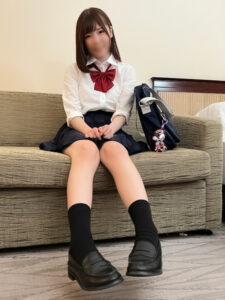 [FC2-PPV-3119900]【148cm・Gカップ乳】書道・さきちゃん18歳 大きなおっぱいをモミモミしながらデカ太ちんこで生後尾 中出し＆パイ射に出ているAV女優名は？