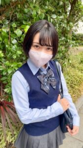 [FC2-PPV-3174335]【身長146cm】着用時間16時間半【個人撮影】真面目系クリーム色パンツちゃんに出ているAV女優名は？