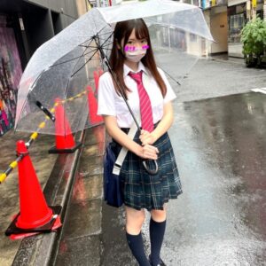[FC2-PPV-3202586]カラオケ～中出しされるまで完全収録に出ているAV女優名は？