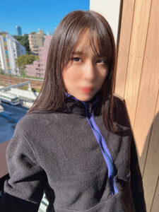 [FC2-PPV-3215805]【家出美●女・**個撮】毛剃りあとが「超生々しい 」美巨乳むすめ おとちゃん18歳 絶倫キモおじさんとSEX⇒無断で中出しされるに出ているAV女優名は？