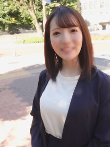 [FC2-PPV-2639407]【Fカップ巨乳カノジョ】しおり（23）☆就活女子大生☆リモート面接中にちょっかい出してみたｗ☆後半目隠しバイブ⇒ハメ撮りに出ているAV女優名は？