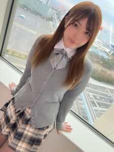 [FC2-PPV-3424073]【爆乳・個撮】むにゅふわ「H」カップガール ちなつ18歳に出ているAV女優名は？