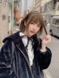 [FC2-PPV-3452774]Pia 池袋で負けまくってるパチ狂ぴえんを発⾒!!お⾦で釣って即お持ち帰りww 脳汁＆潮＆えずき汁出まくり激ヤバ**パコ♡【ギャンギマリ地雷ギャンブラー】に出ているAV女優名は？