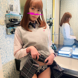 [FC2-PPV-3613702]顔出し【個人撮影】自慢のセフレ_制服女子とのハメ撮り映像_ガッツリ中出しして来ました。に出ているAV女優名は？