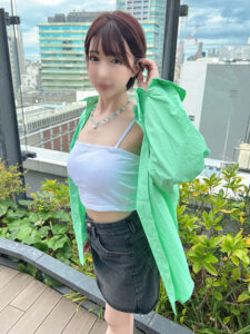 [FC2-PPV-3781427]【上玉・個撮】性癖「ヤバすぎ」現●地下アイドル・あみ（２０）に出ているAV女優名は？