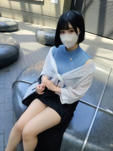[FC2-PPV-3932272]【ぽっちゃり無毛まんこな妻】アプリでゲットした可愛すぎる奥様・もか25歳に出ているAV女優名は？