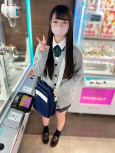 [FC2-PPV-4008000]顔出し【個人撮影】ちびかわちゃんとのハメ撮り_最終的に中出しまでさせてくれました。に出ているAV女優名は？
