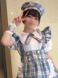 [FC2-PPV-3686268]店の衣装でオーナーを寝取るコンカフェ嬢！じゅう代最後の子宮にオジサン精子を宿らせる！【ゆうか(19)】【レビュー特典】に出ているAV女優名は？