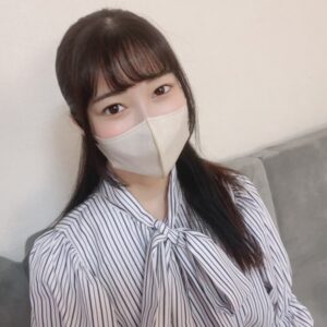 [FC2-PPV-4227569]【腰振り止まぬまっしろボディ】 オホ声でイキまくる色白ちゃん！ エロさと清楚さを兼ね備えたハイブリッドマ●コ！【はな(22)】【レビュー特典あり】に出ているAV女優名は？