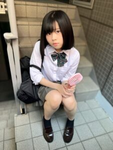 [FC2-PPV-4291661]顔出し【個人撮影】雑に弄られただけで感じる雑魚マ●コでした！に出ているAV女優名は？