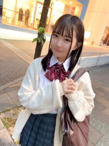 [FC2-PPV-4504915]【個撮・中出し】SEXだいちゅき★ちんちんを「おまんこ」に挿れたがり杉なお年頃★みさきちゃんに出ているAV女優名は？