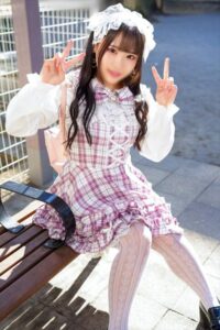 [FC2-PPV-4515416]【闇】メンコン鬼通いぴえんちゃん!!売掛3桁ガチヤバでしゅきぴとマジキチAV出演wwハードイラマでガチギマリ潮吹き逝きかけ卍中出しパコ【やばすぎw】に出ているAV女優名は？