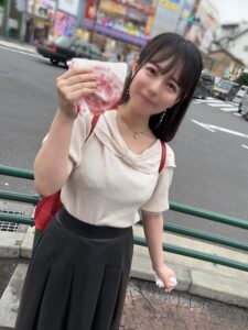 [FC2-PPV-4617073]Gカップ「ゆるふわ」癒し系コンカフェ嬢・２１歳⇒清楚系なのにSEX大好きギャップ萌え女子⇒腰ふりまくりでパイ射＆中出し『わかば』に出ているAV女優名は？