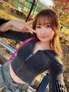 [FC2-PPV-4708162]【マジキチおじさん再来】蒲田の*乱ビッチ　マジキチおじさんと飲みまくり吹きまくりGo to Heaven生中に出ているAV女優名は？