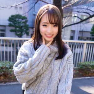 [FC2-PPV-4724729]【最狂スプラッシュイラマ―】めちゃきゃわJDディープスローター 喉奥凸されバチボコ潮吹きマジキチ肉オナホ【令和の非常識】に出ているAV女優名は？
