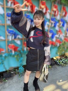 [FC2-PPV-4733644]【ミニマムおまんこ・連続生交尾】148cm低身長な美人OLさん（２４）と露天風呂でいちゃいちゃしながら中出しSEXしました『ほのか』に出ているAV女優名は？