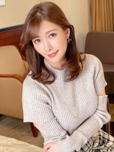 [FC2-PPV-3233951]【パーフェクト人妻】Hカップ欲求不満巨乳奥さま36歳 子どもを預けゲス不倫!!媚●オイルまみれでガチイキまくる中出しパワーファック!!【週末浮気性活】に出ているAV女優名は？